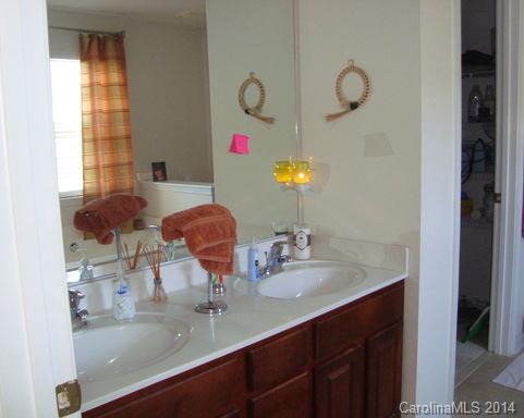 Autumn Cove At Lake Wylie - Residential Lease