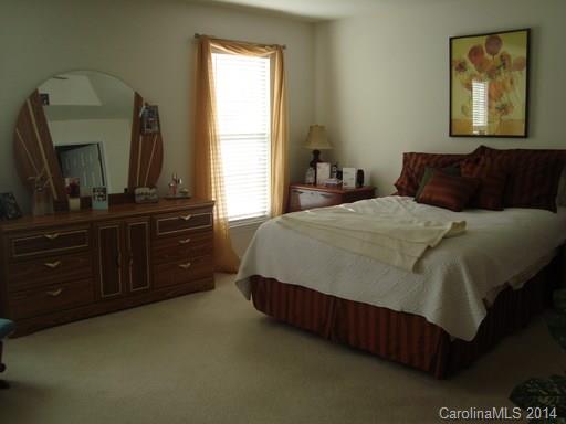 Autumn Cove At Lake Wylie - Residential Lease