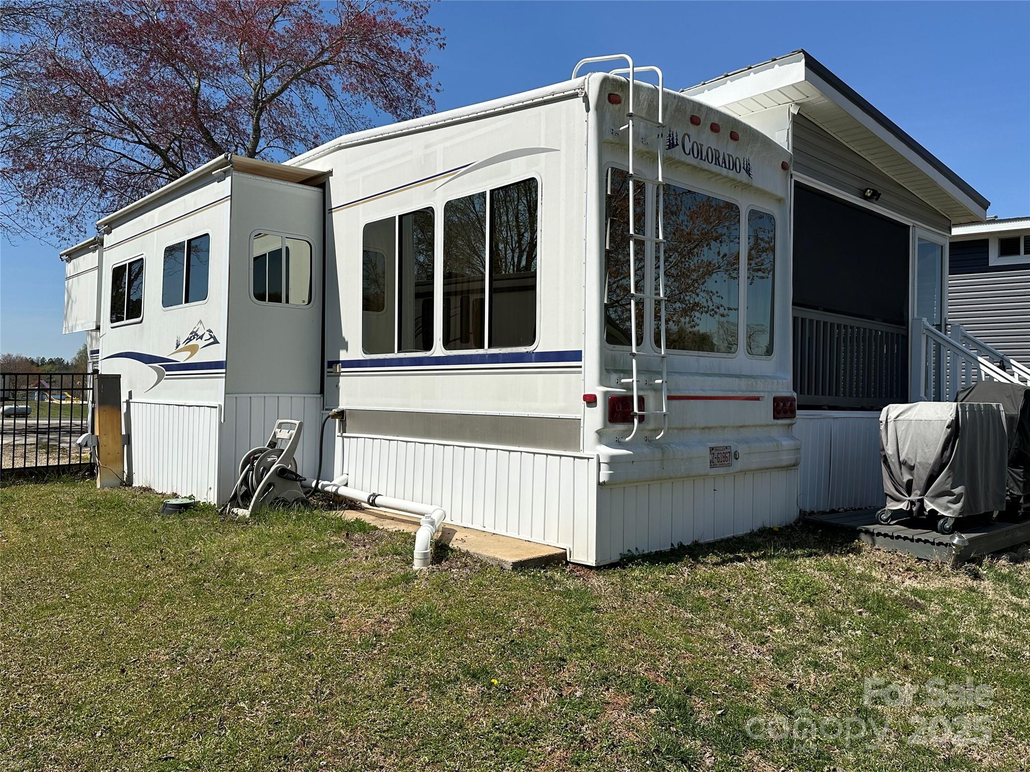 Badin Shores Resort - Residential