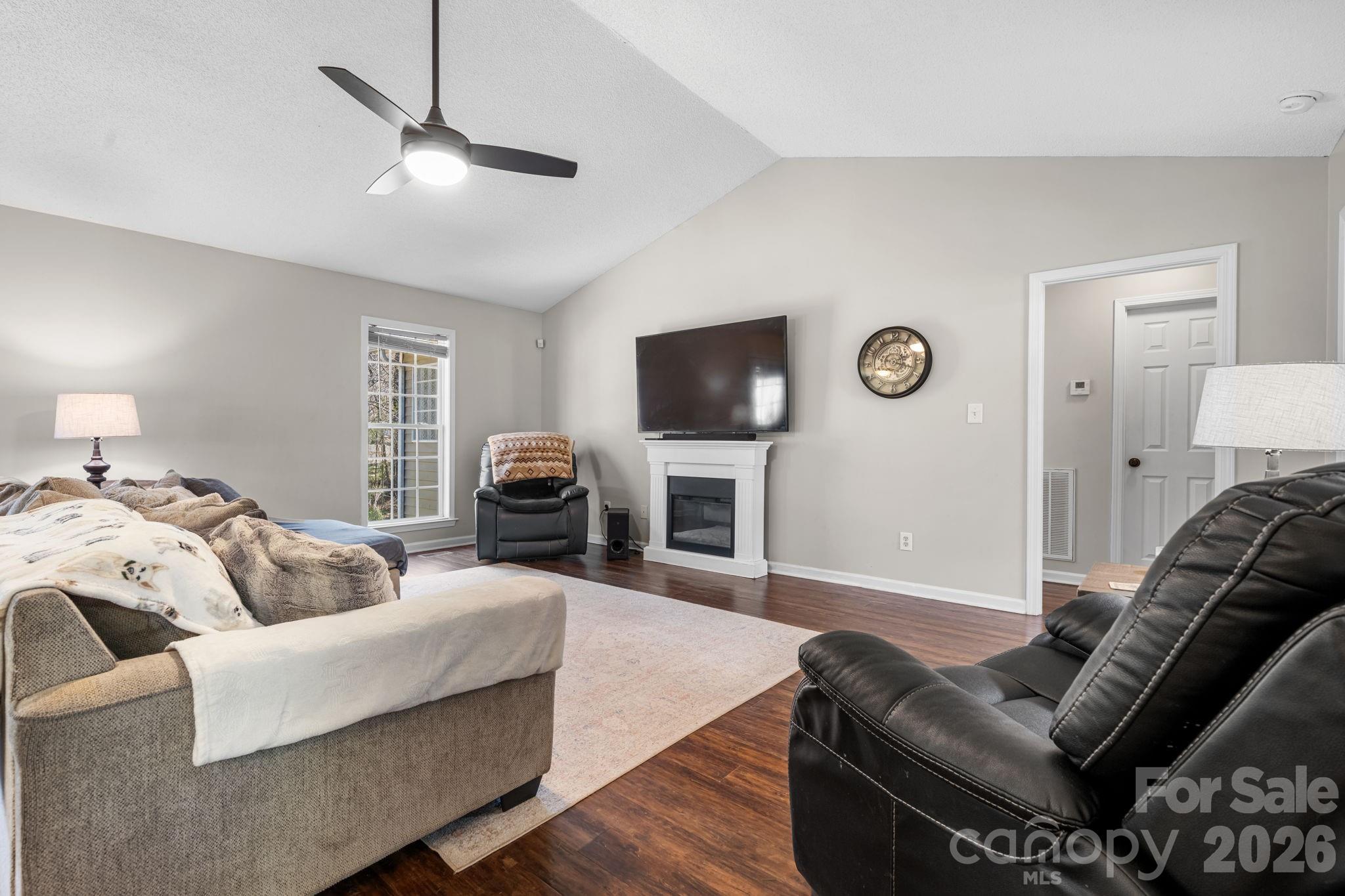 Cherry Winds - Residential