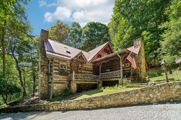 311 WONDERLY LN, MARS HILL, NC 28754 - Image 966ea845d1f96363d2c536f642aa9b3c/2433170645