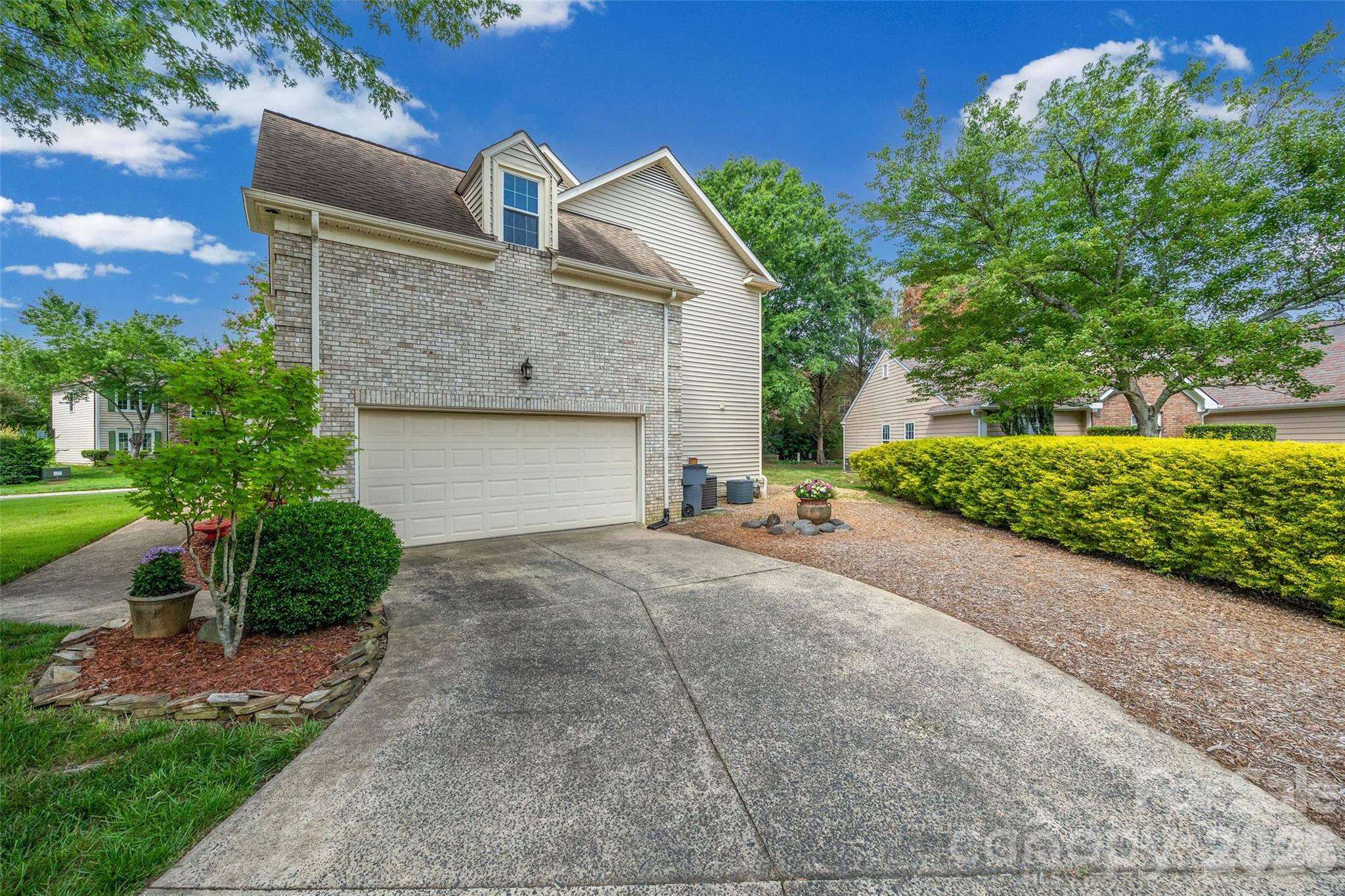 13020 Shannon Park Lane