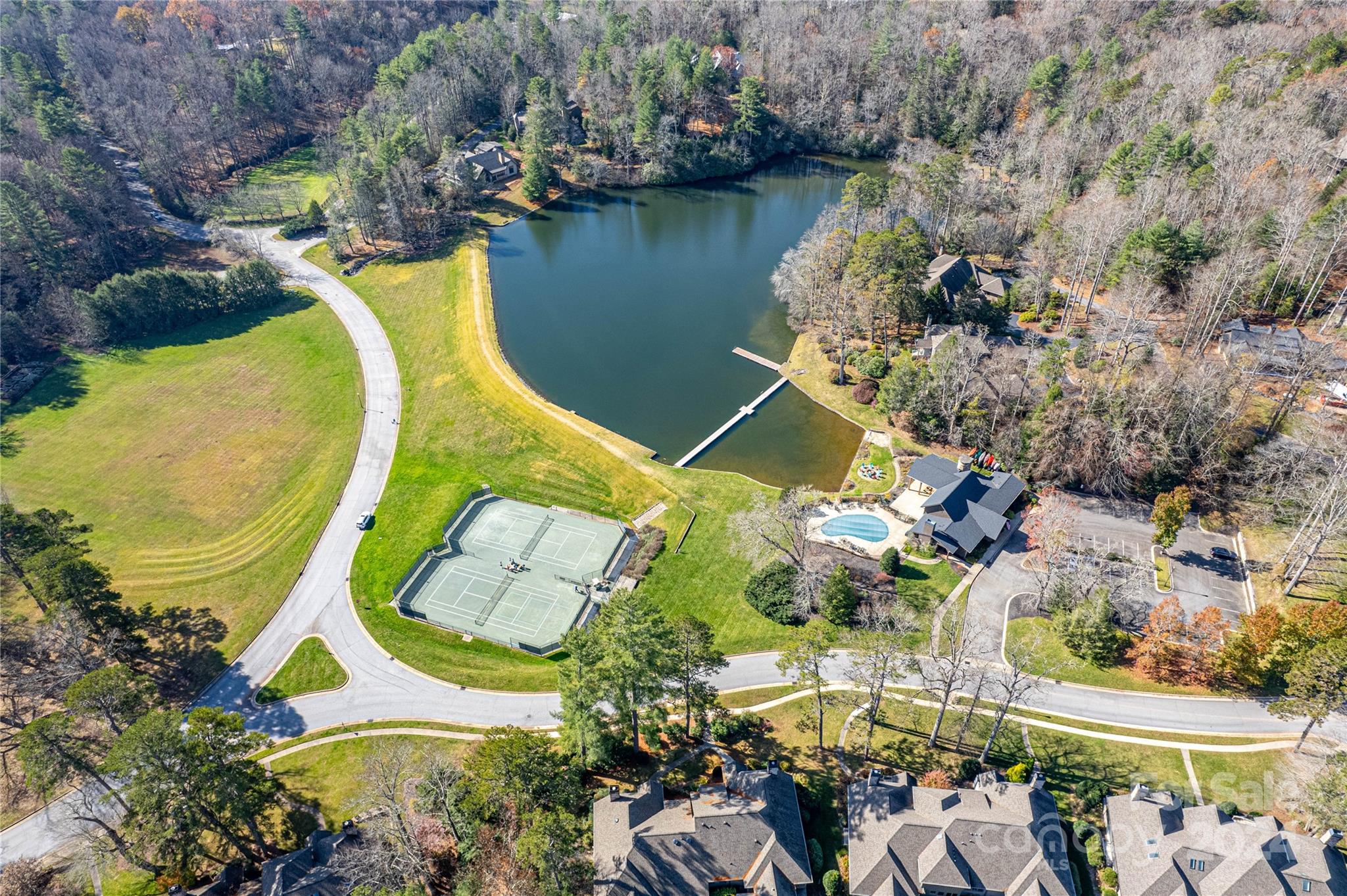 Straus Park - Land