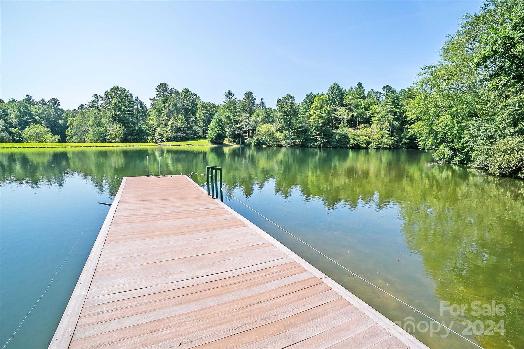 Straus Park - Land