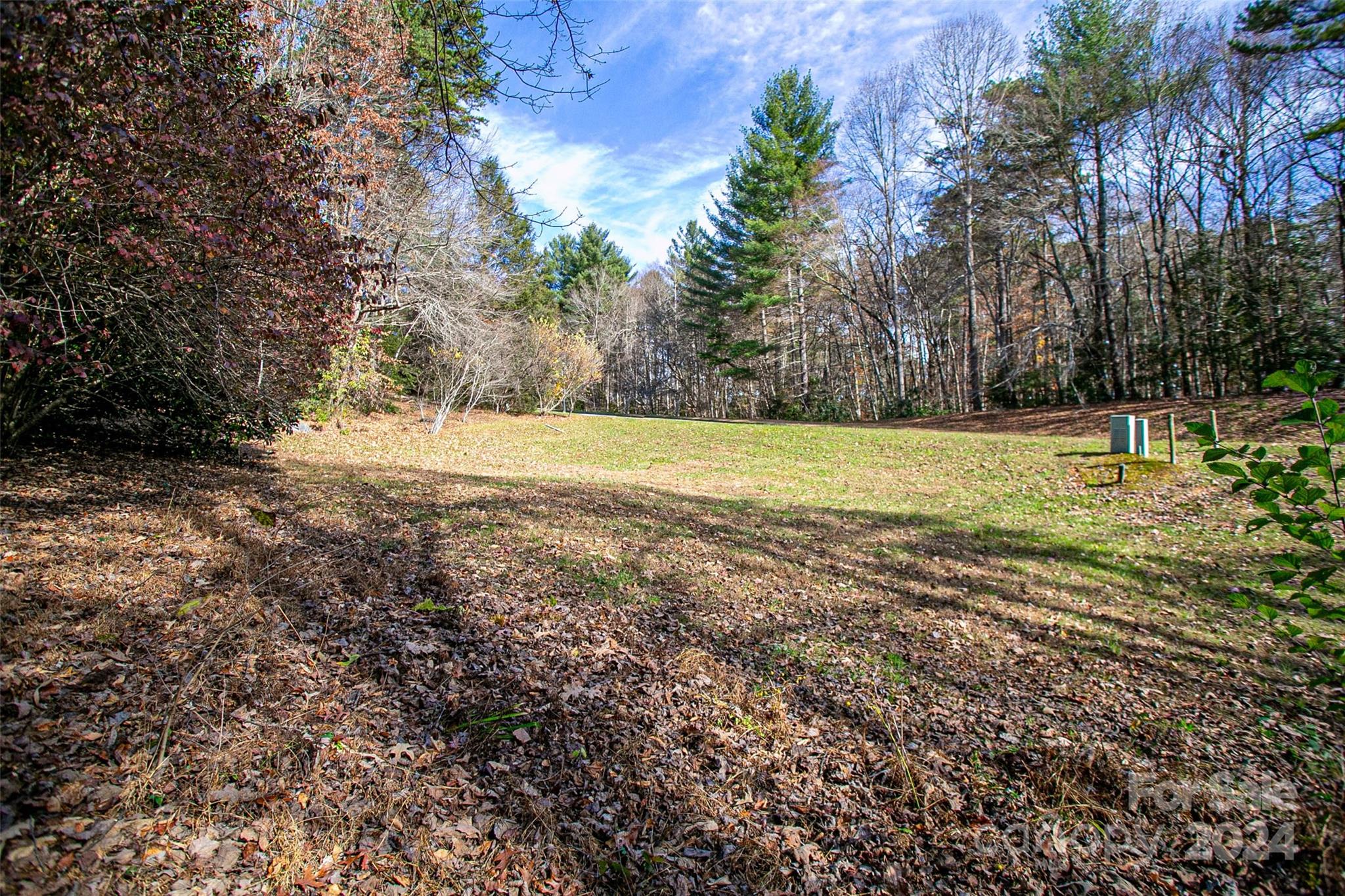 Straus Park - Land