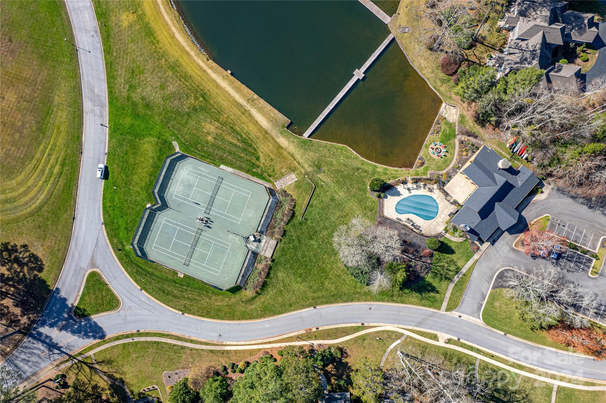 Straus Park - Land