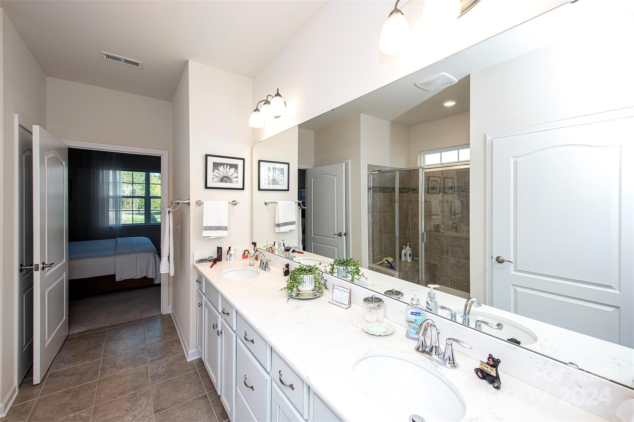 Tree Tops - Residential