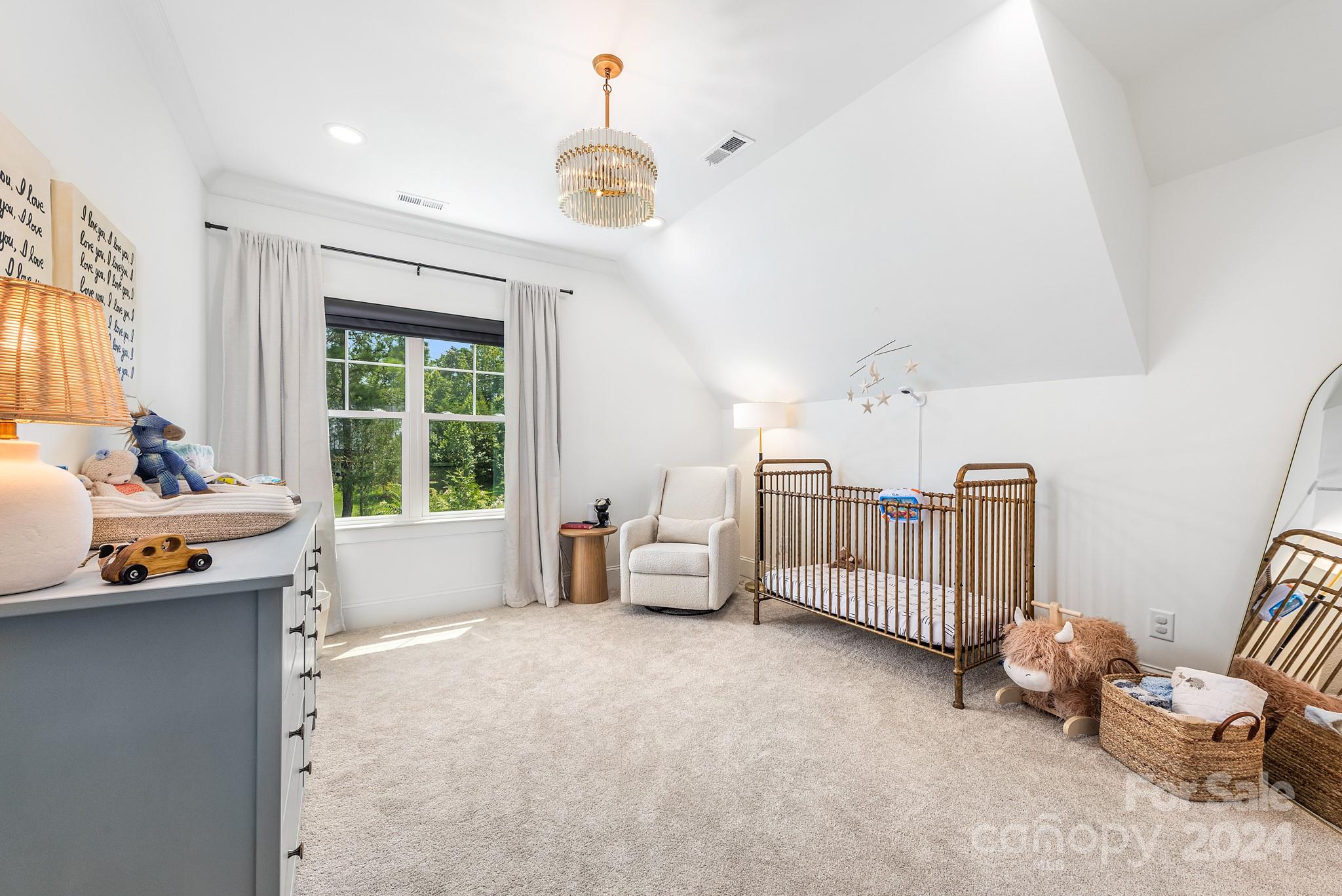 Hollins Grove - Residential