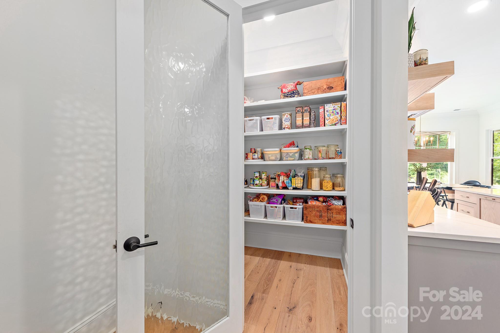 Hollins Grove - Residential