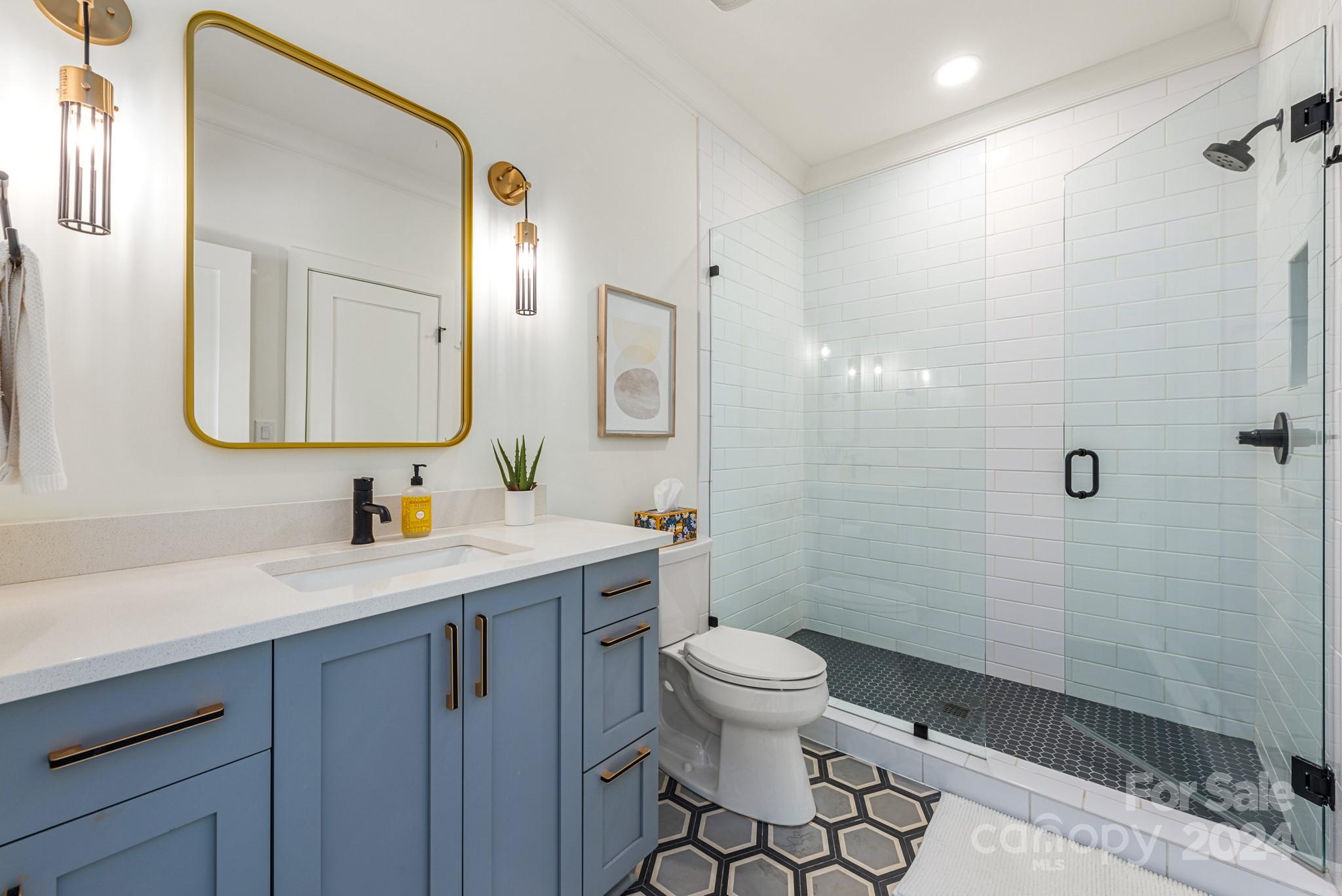 Hollins Grove - Residential