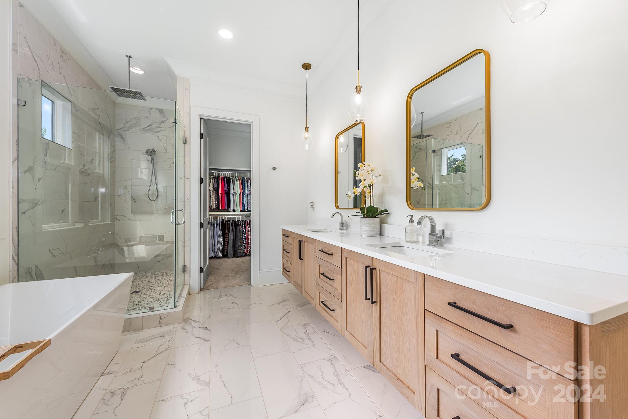 Hollins Grove - Residential