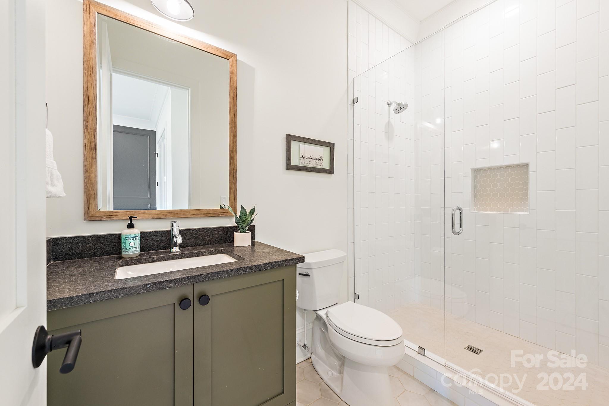 Hollins Grove - Residential