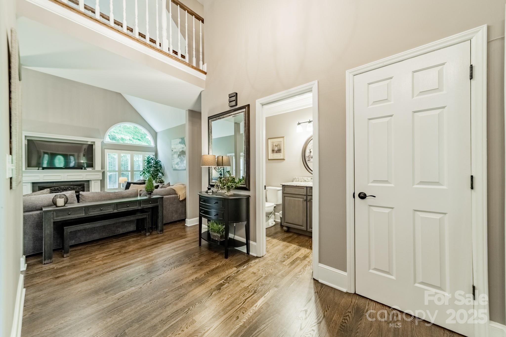 134 Lawrence Tee Lane