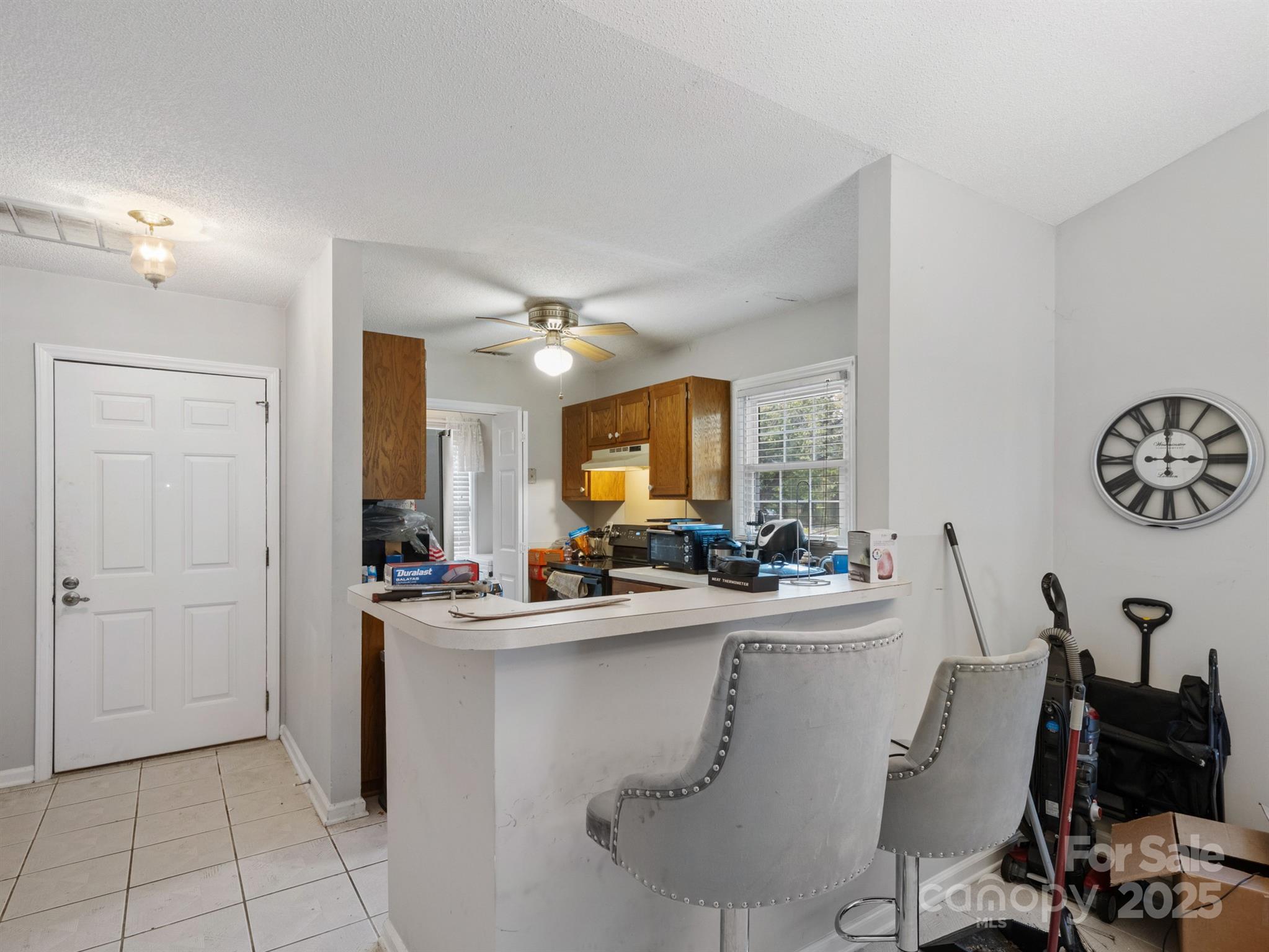 9435 Kings Falls Drive