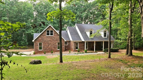 Photo of 5904 Polk Mountain Drive, Marshville, NC 28103 (MLS # 4384830)