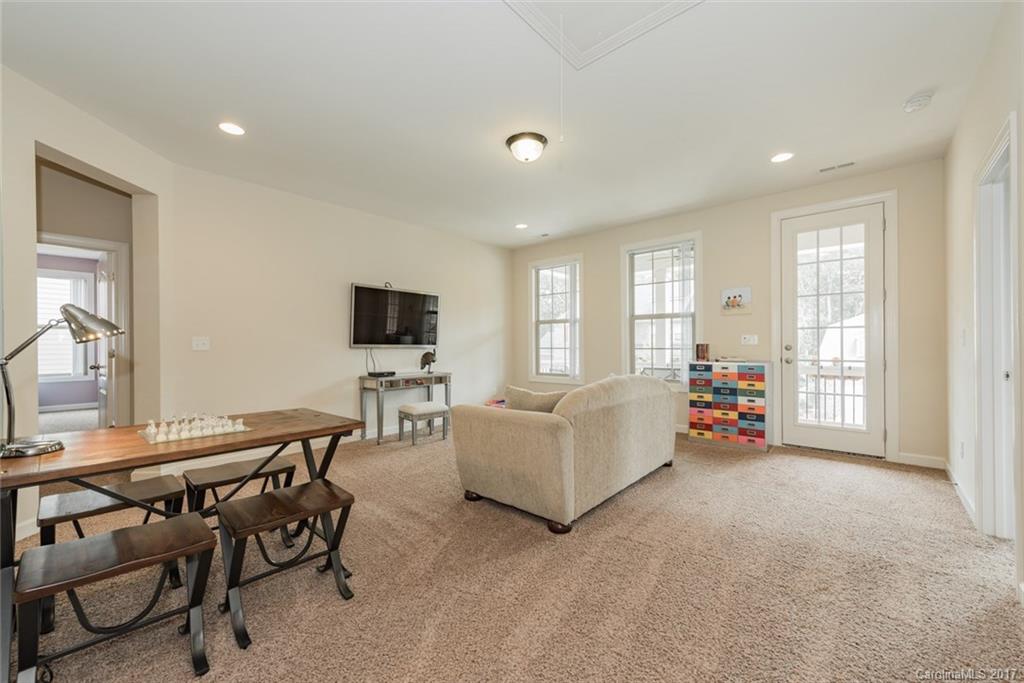 Riverchase - Residential