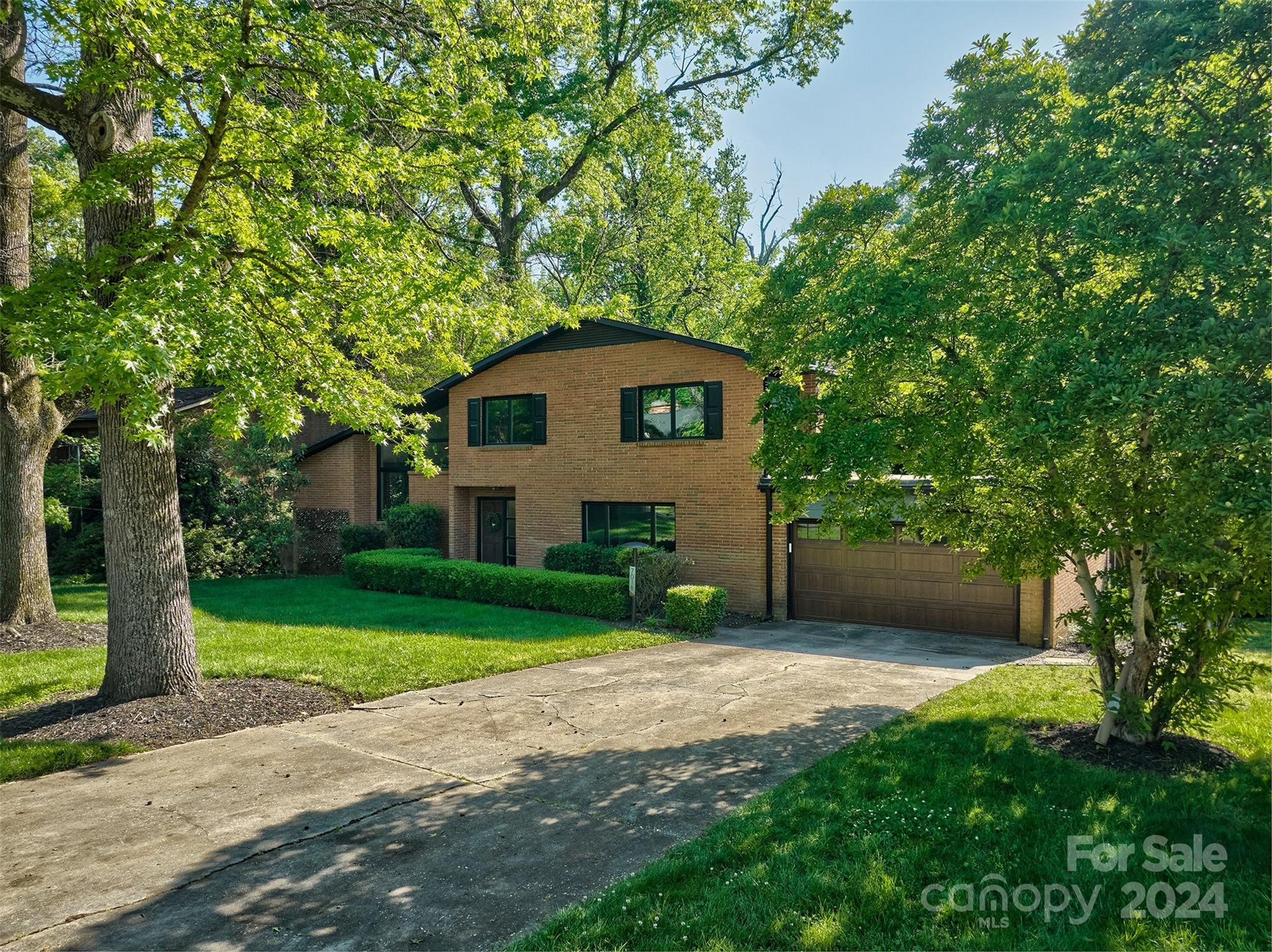 Stonehaven - Residential