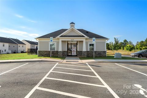 A home in Terrell