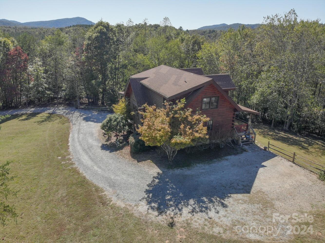 460 Cascades Parkway