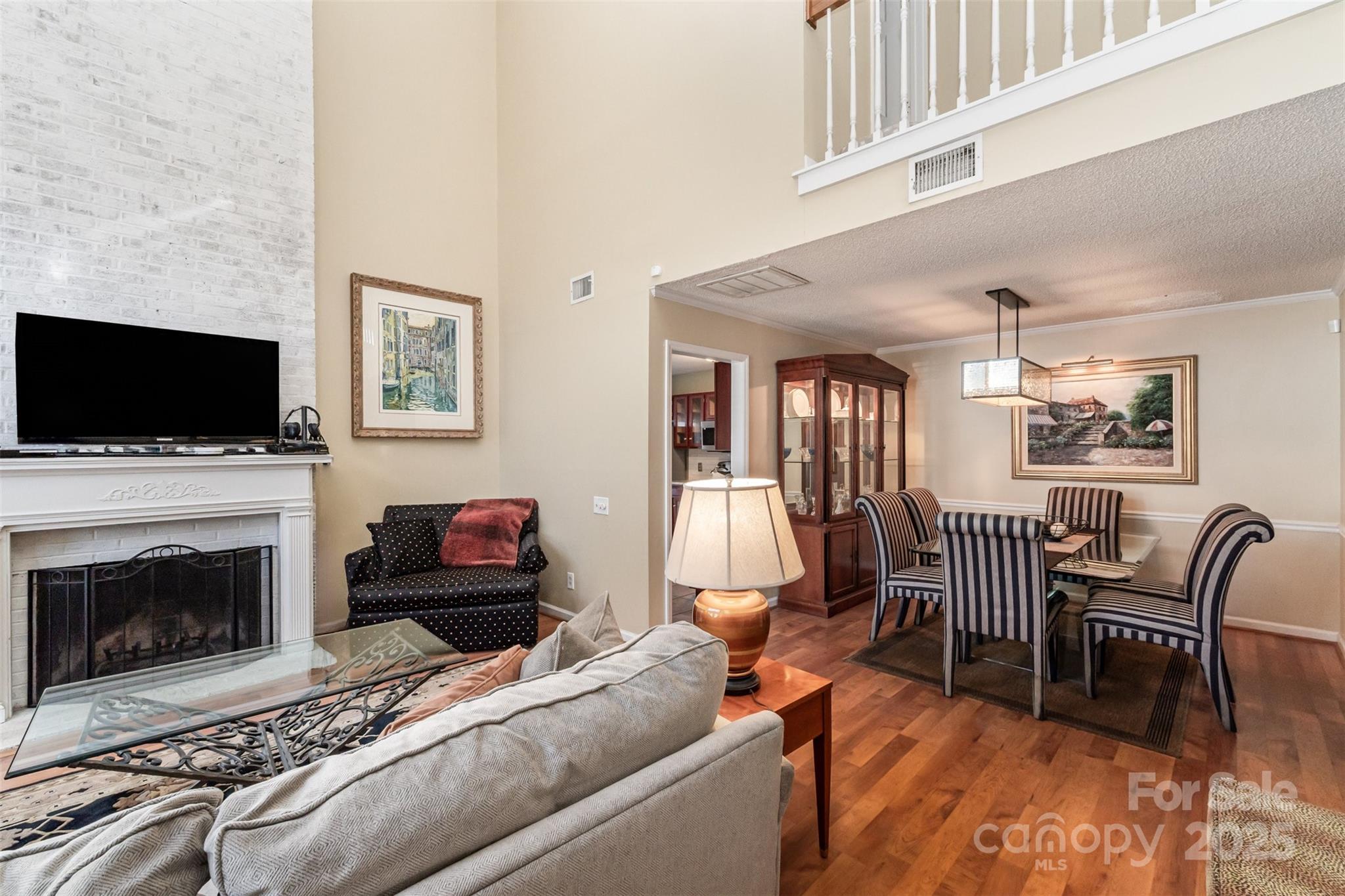 7295 Meeting Street