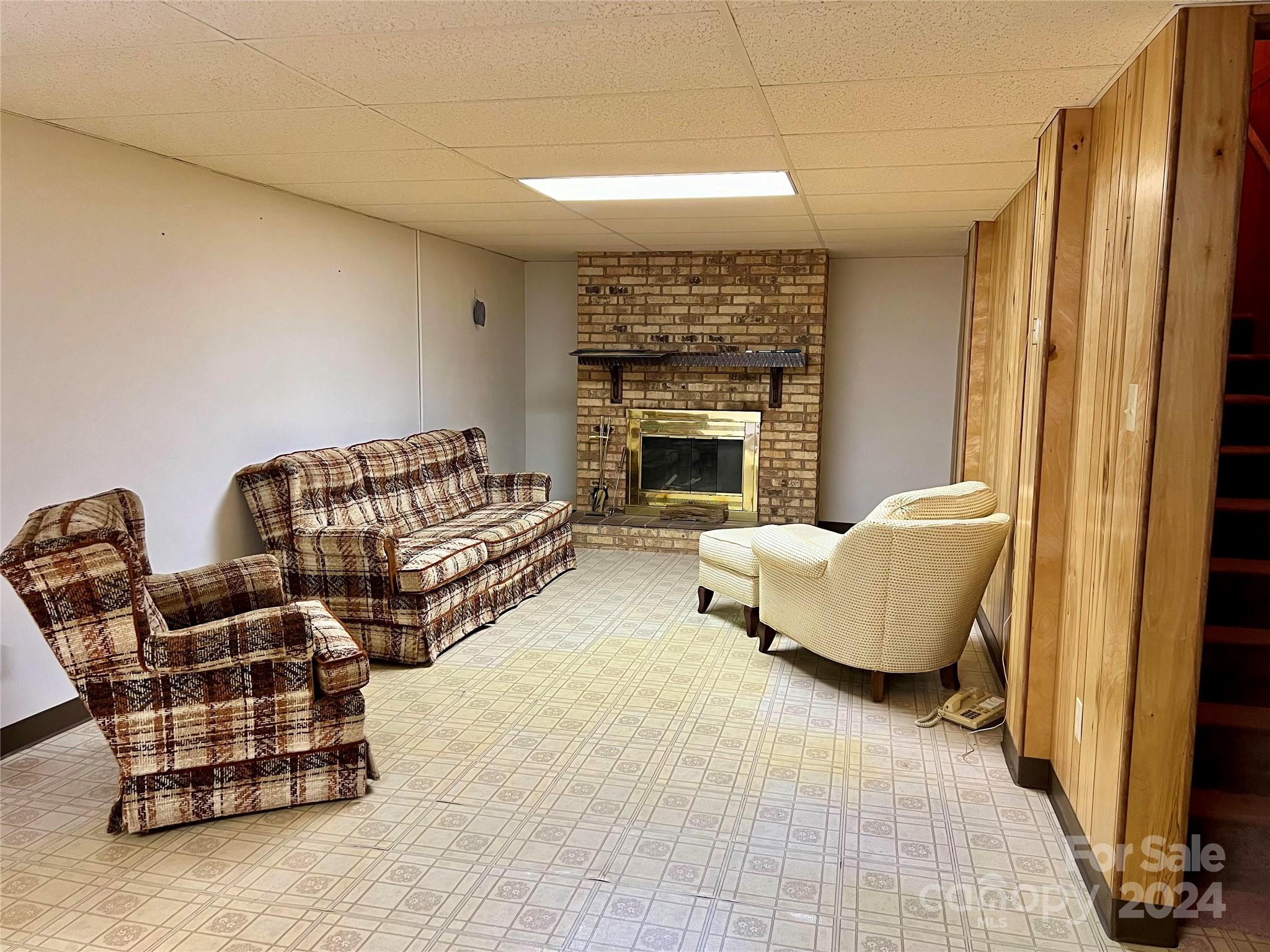 Mountain Shadows - Residential