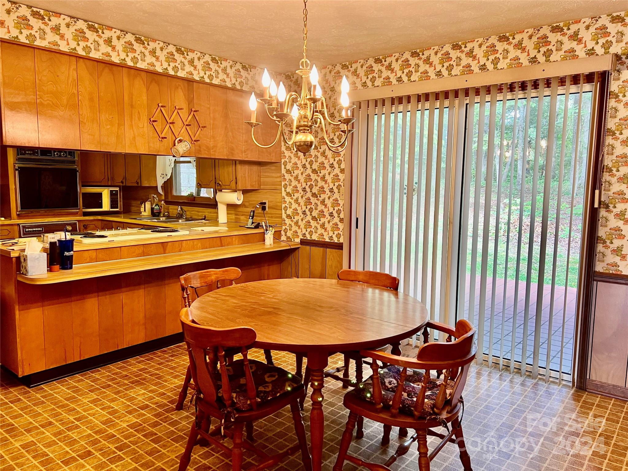 Mountain Shadows - Residential