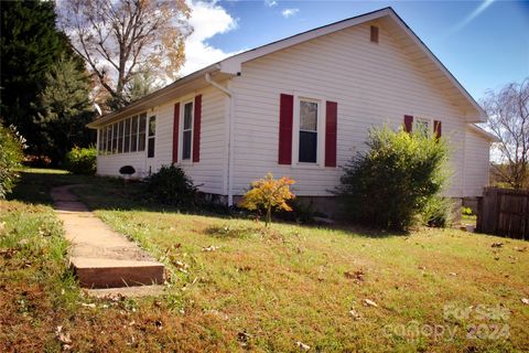 A home in Rutherfordton