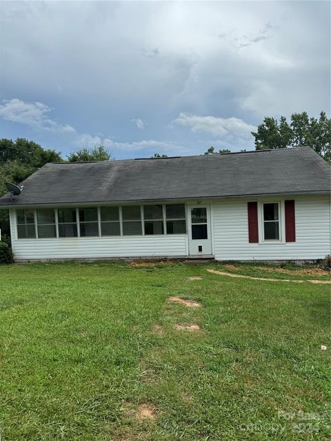 A home in Rutherfordton