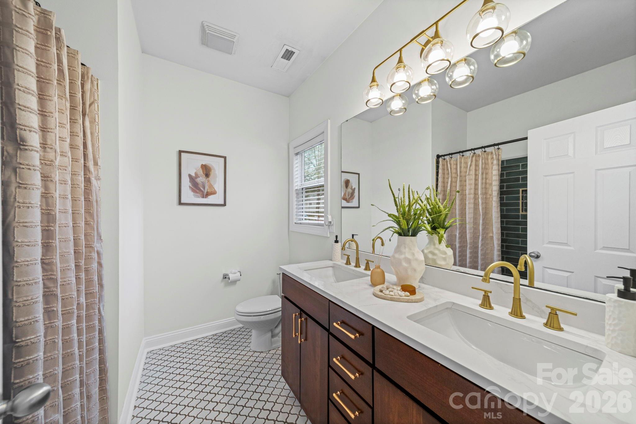 Villa Heights - Residential