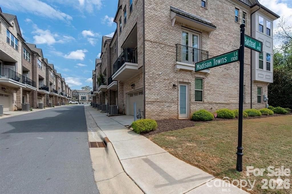 Townes at Montford Park - Residential