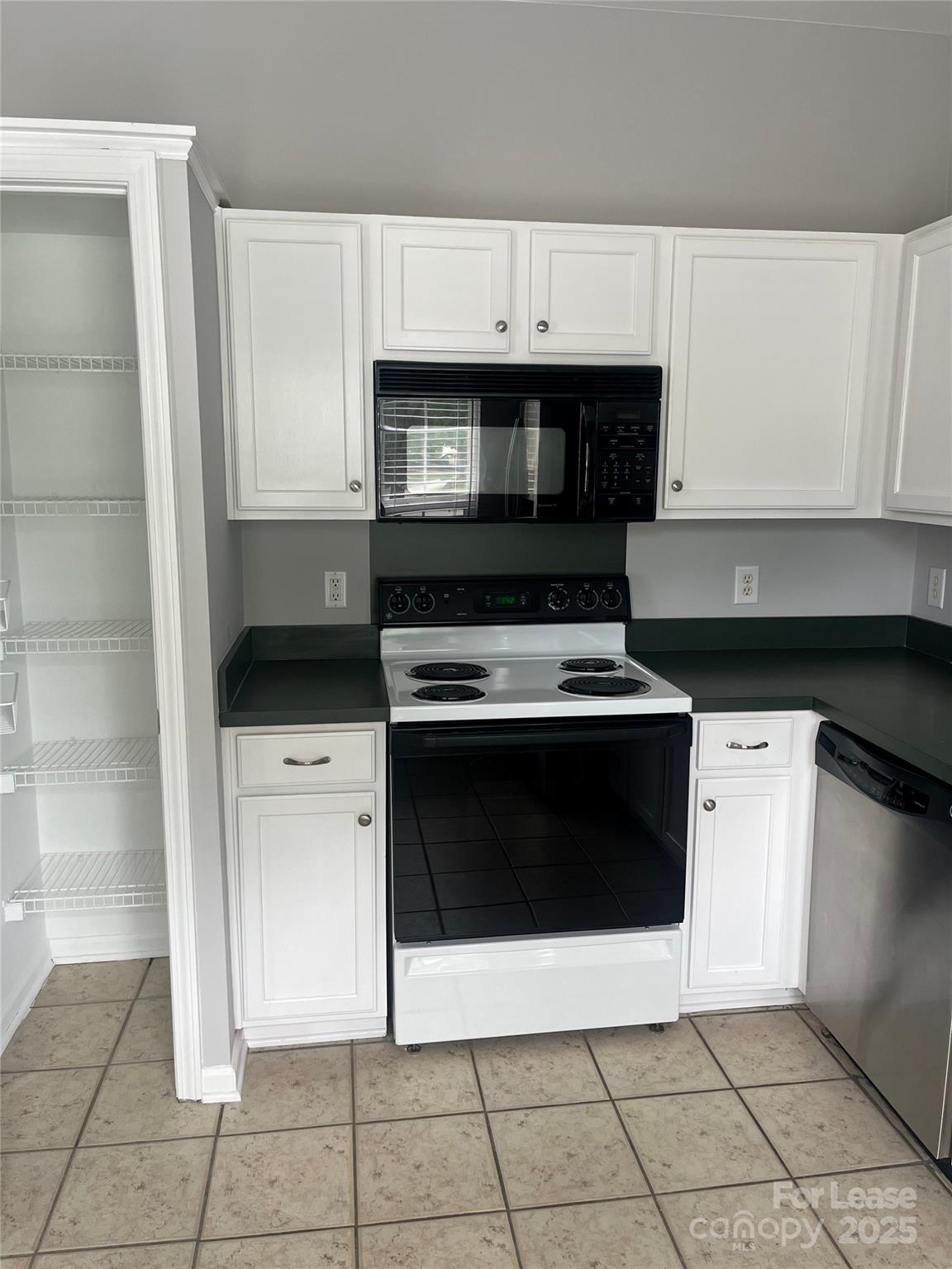 Towne Meadows - Residential Lease