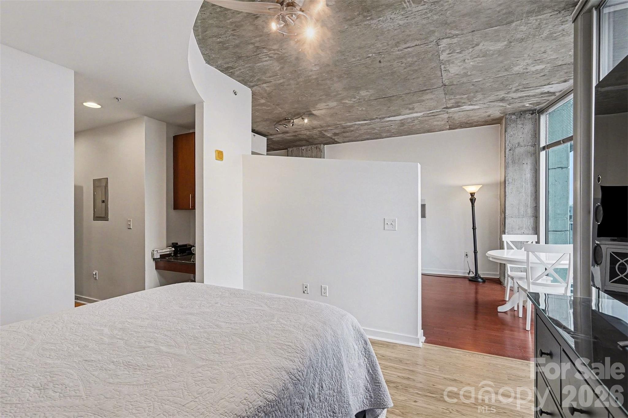 Avenue Condominiums - Residential