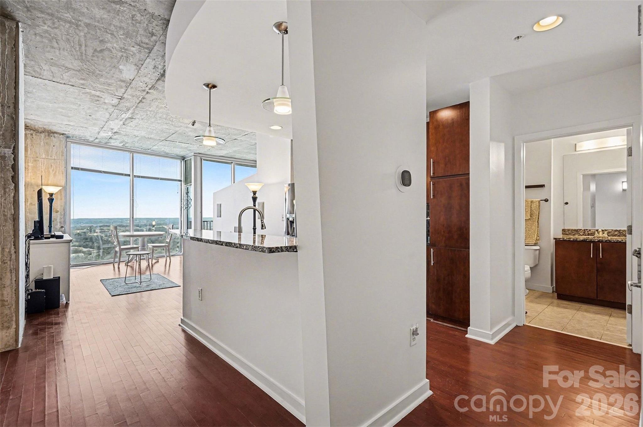 Avenue Condominiums - Residential