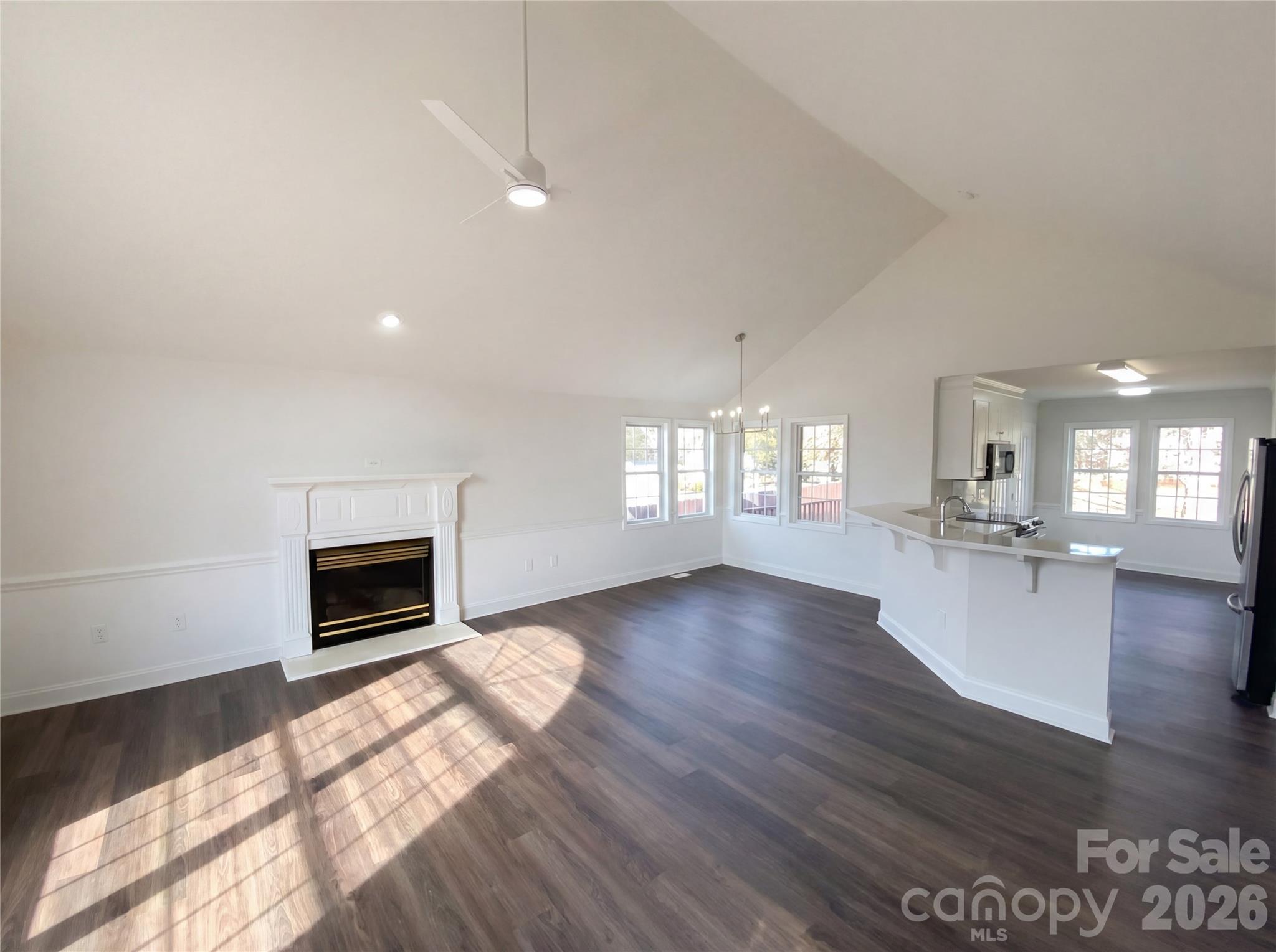 3662 Farm Lake Drive SW