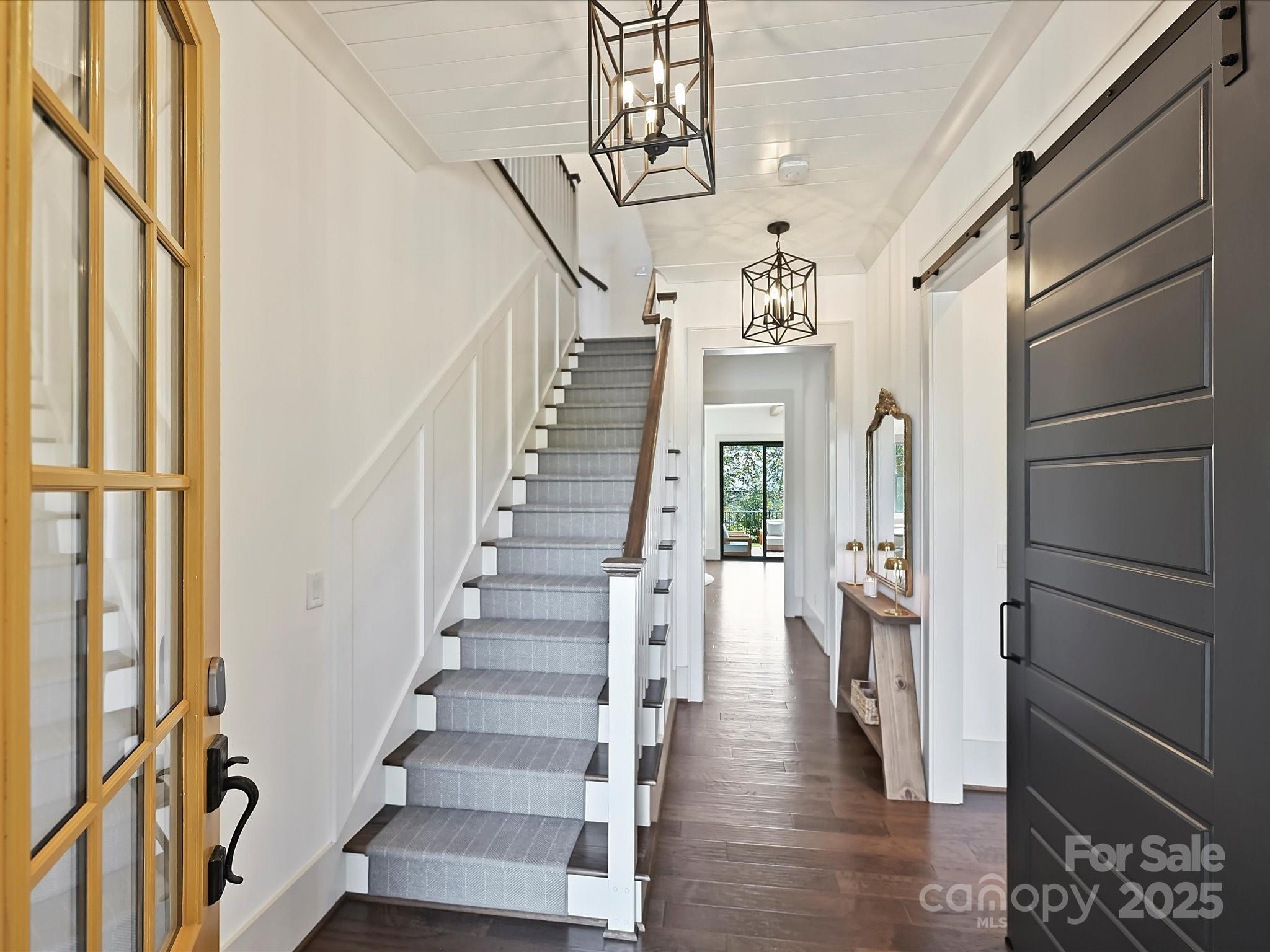 423 Rocking Chair Lane