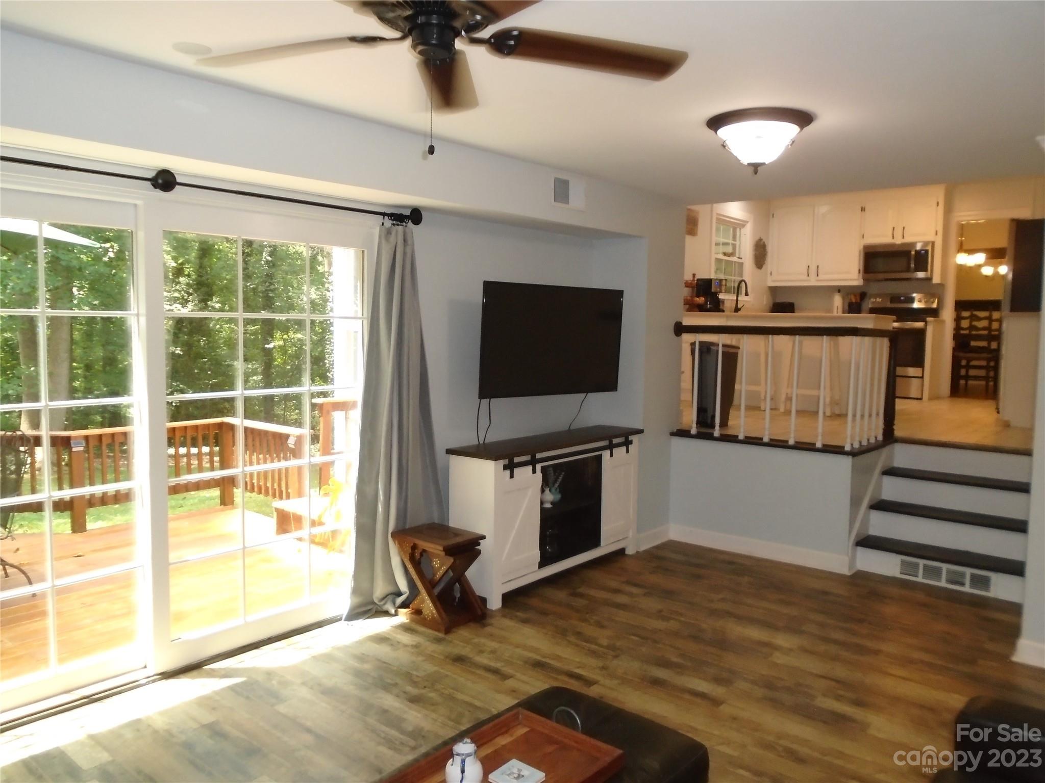 Neel Estates - Residential