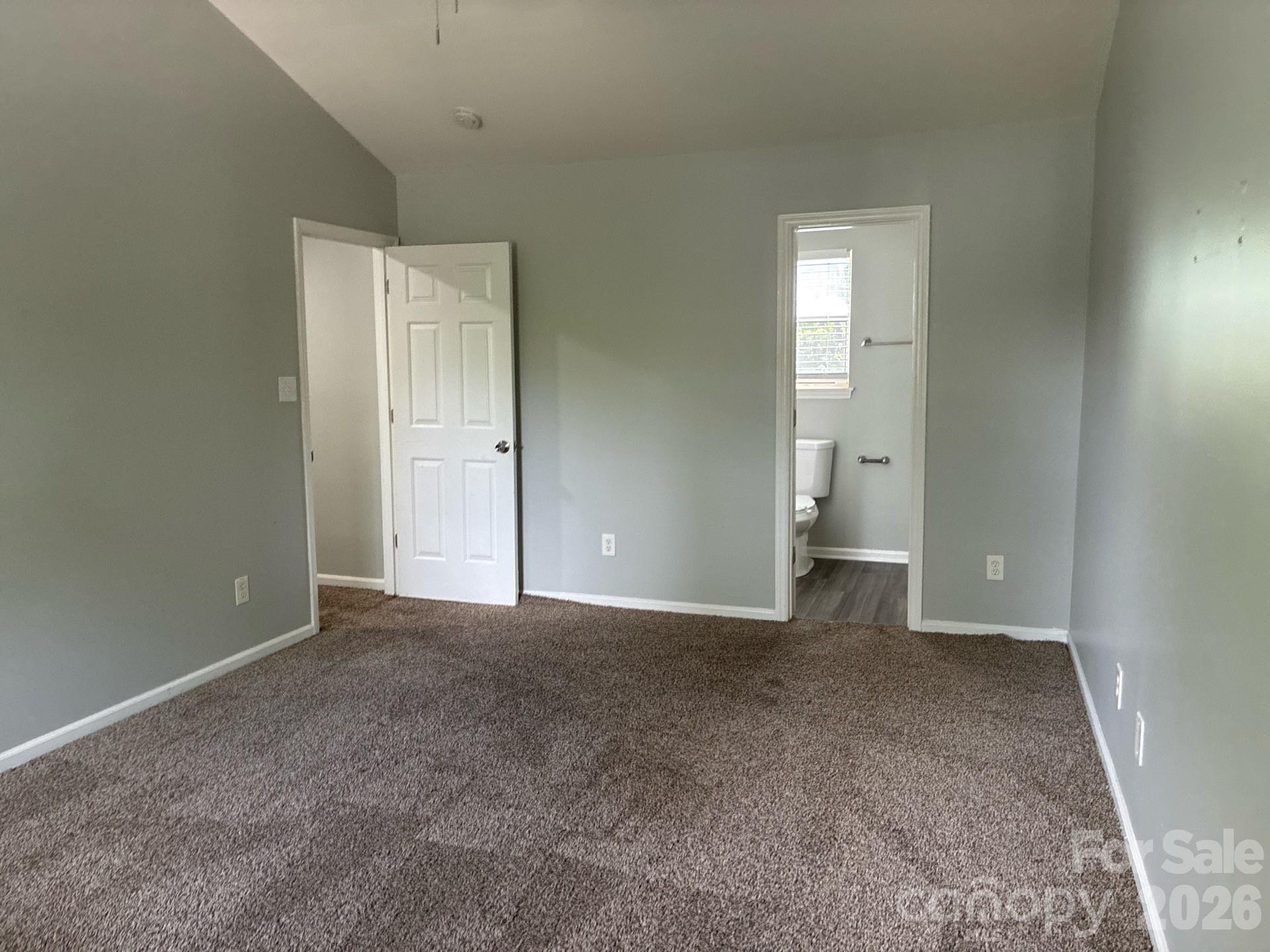 9500 Pondside Lane