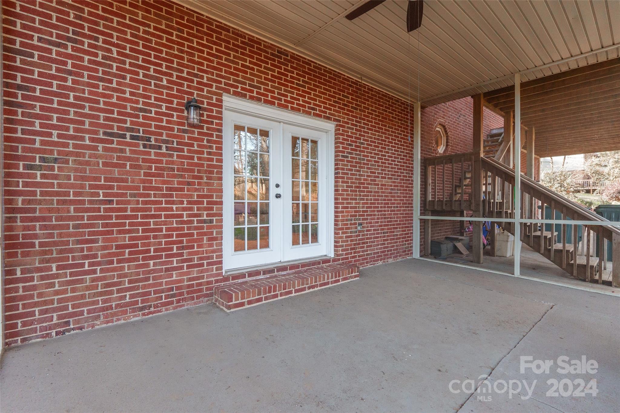 Wintercrest - Residential