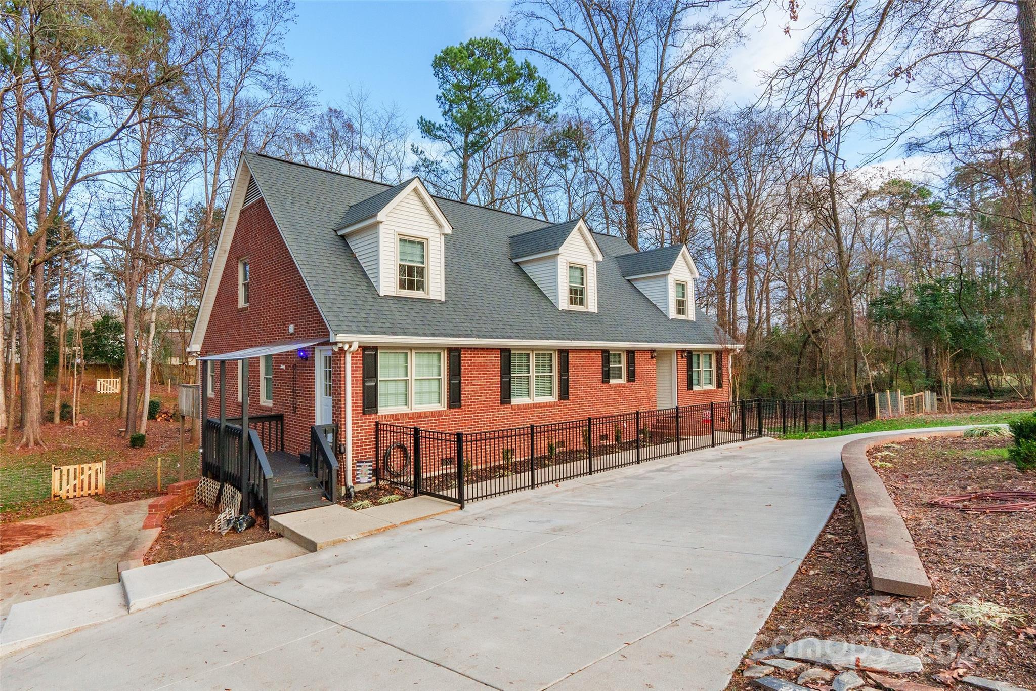 Wintercrest - Residential