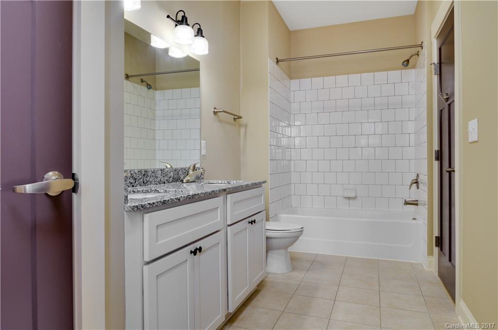 Riverwalk - Residential Lease