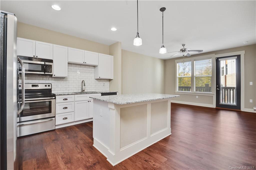 Riverwalk - Residential Lease