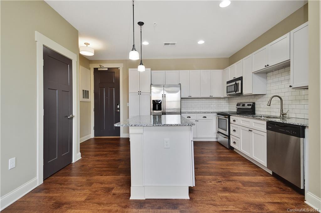 Riverwalk - Residential Lease