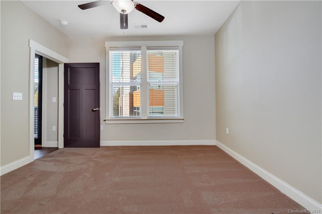 Riverwalk - Residential Lease