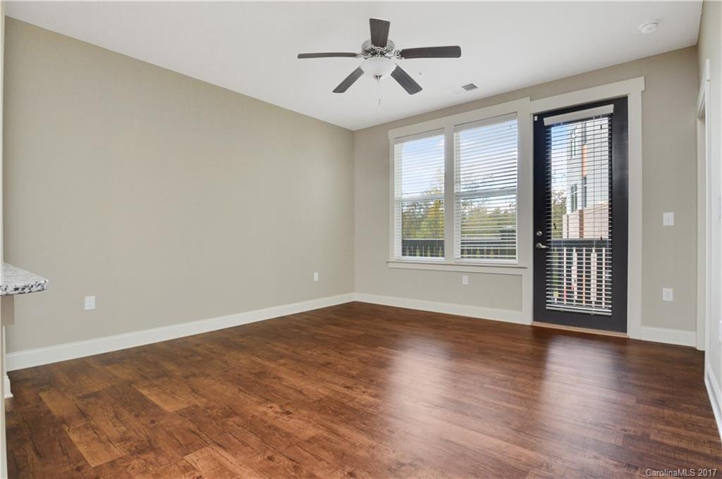 Riverwalk - Residential Lease