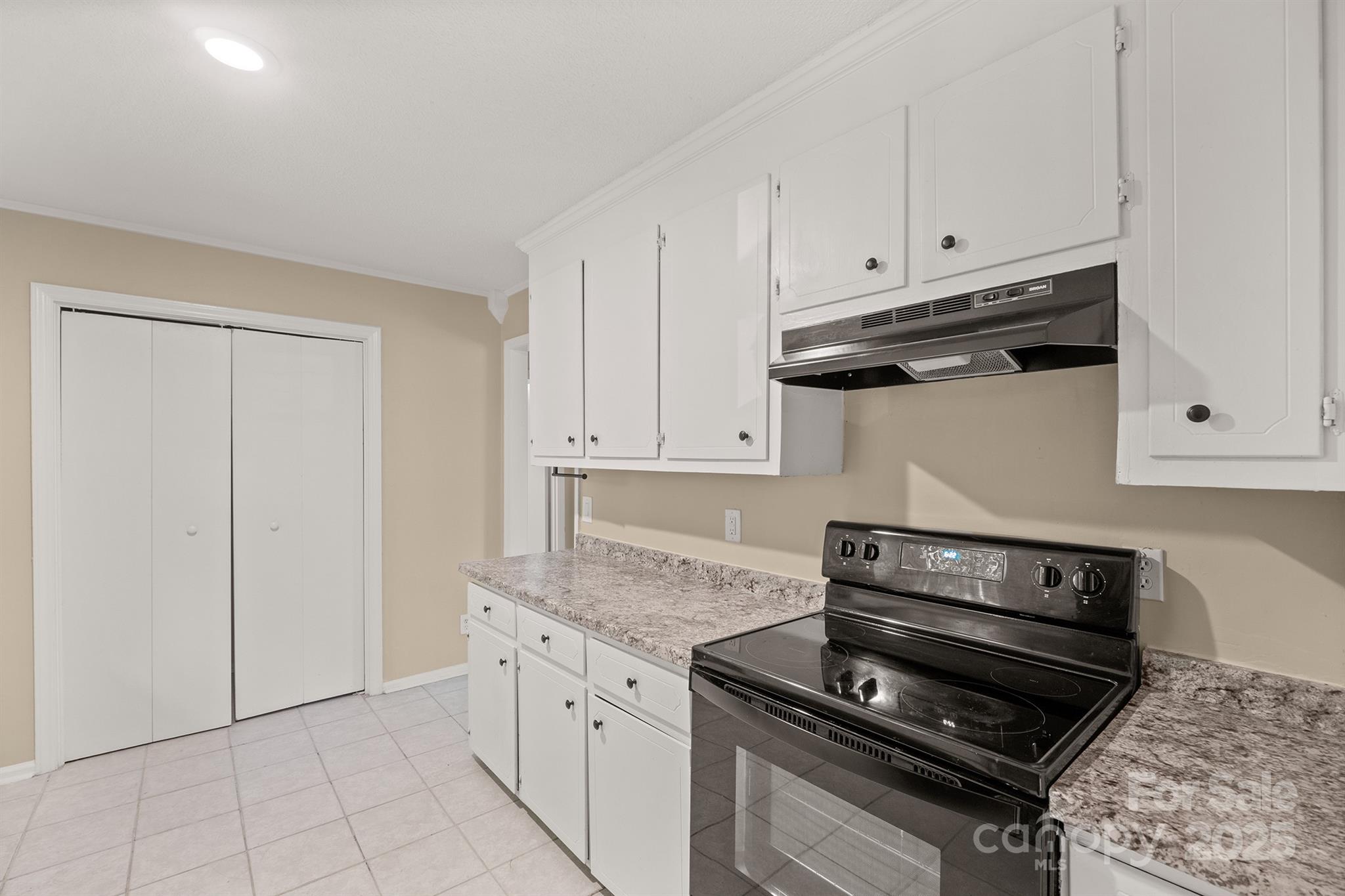 Tega Cay - Residential