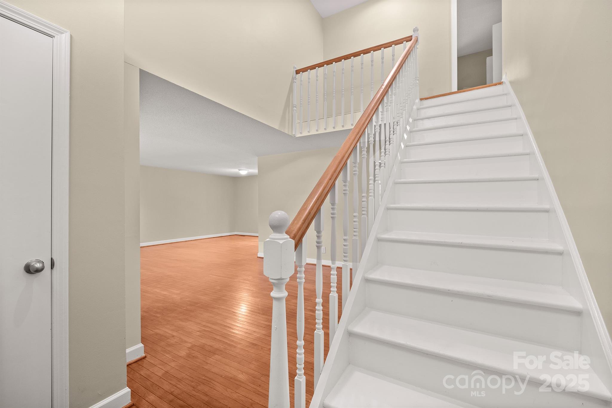 Tega Cay - Residential