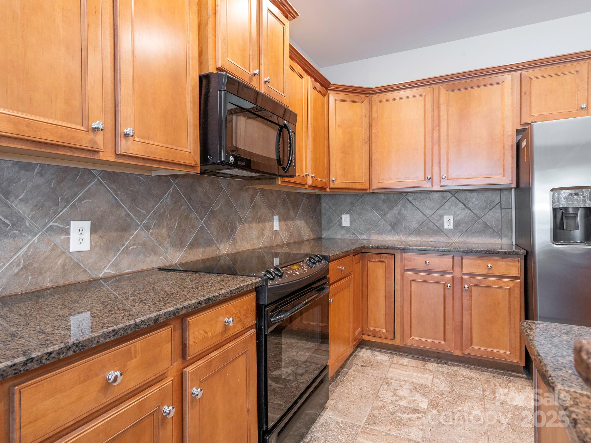 43014 Mimosa Court