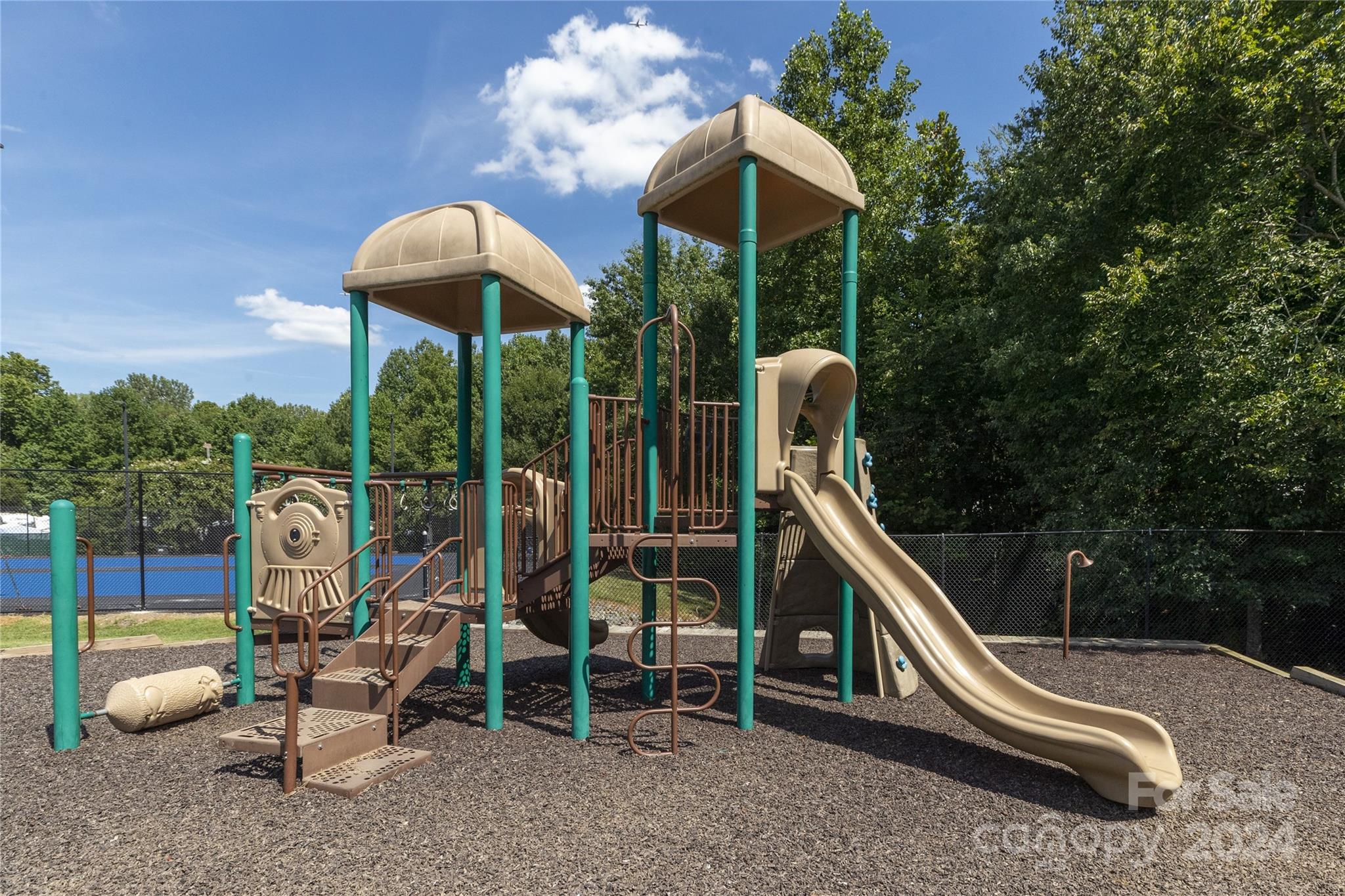 Knightsbridge - Residential