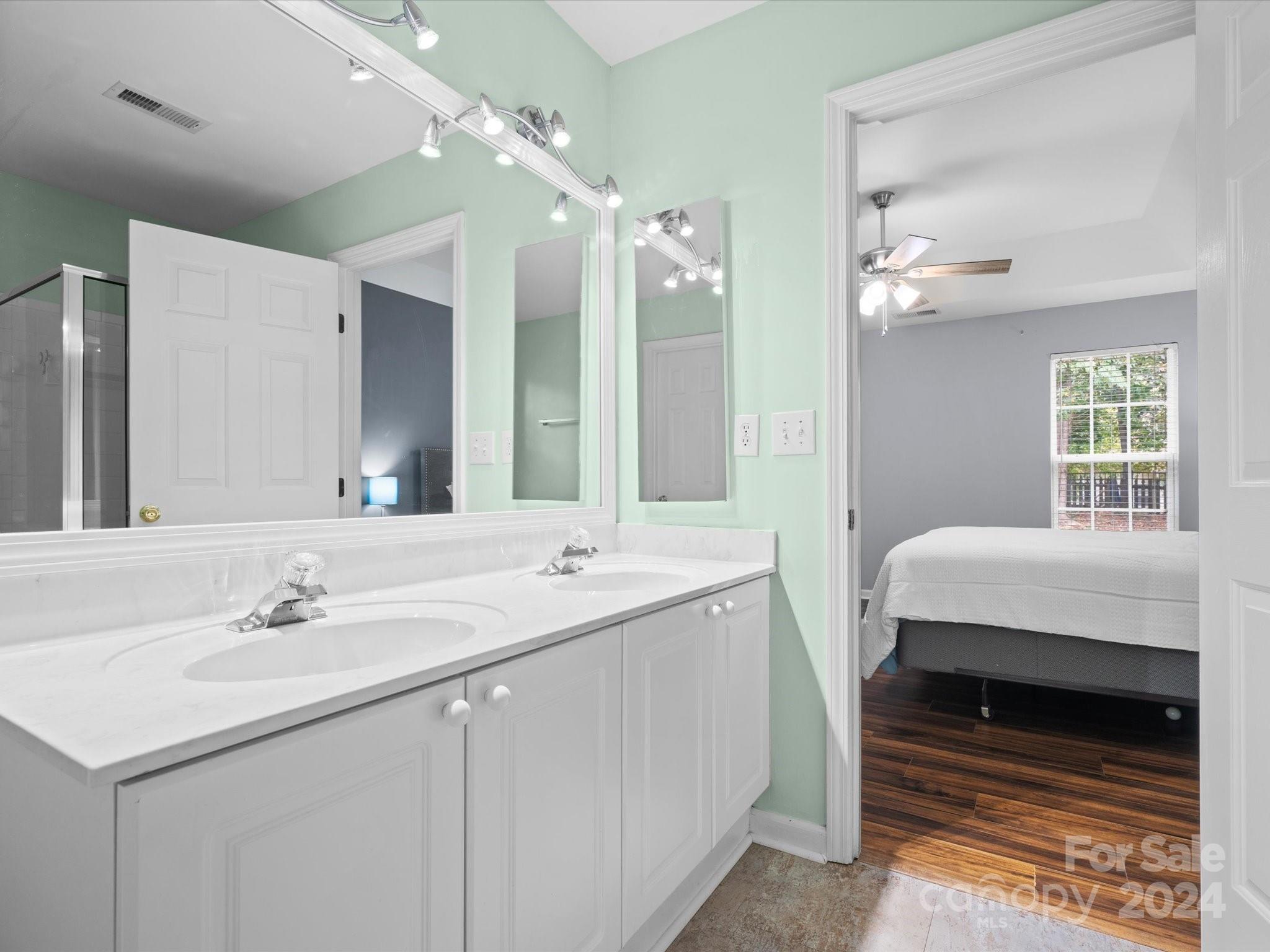 Knightsbridge - Residential