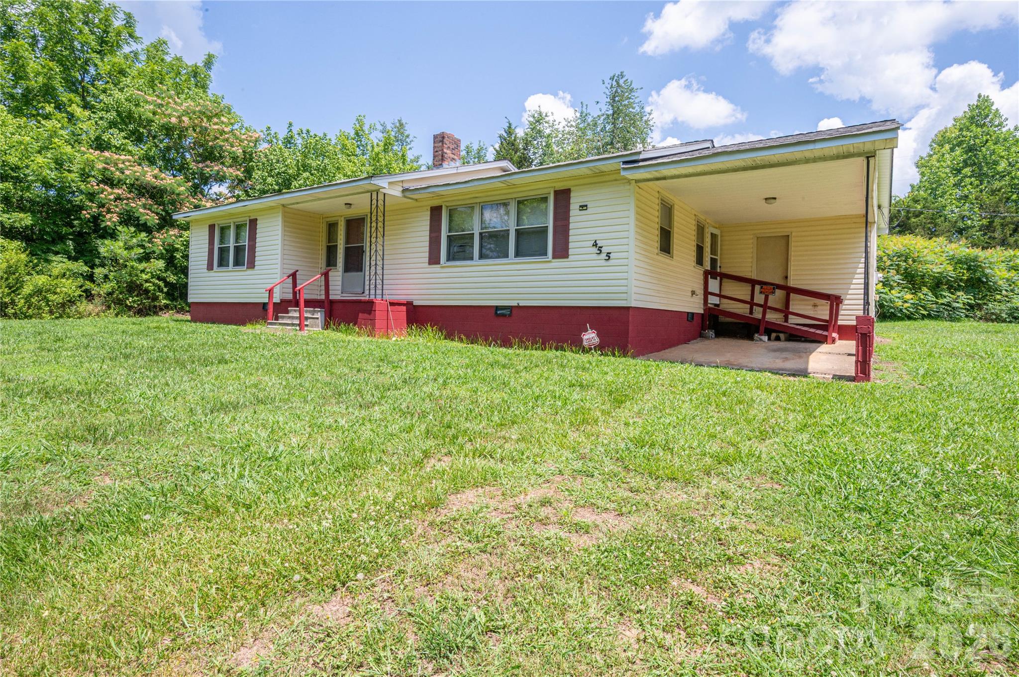 455 Huffman Road